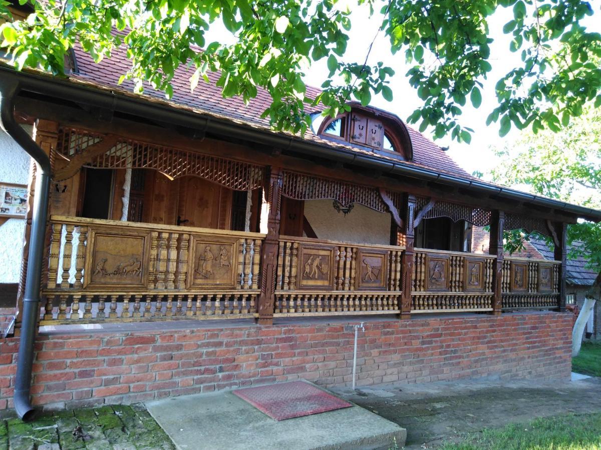 Umjetnicka Etno Kuca Luka Apartment Podravske Sesvete Luaran gambar